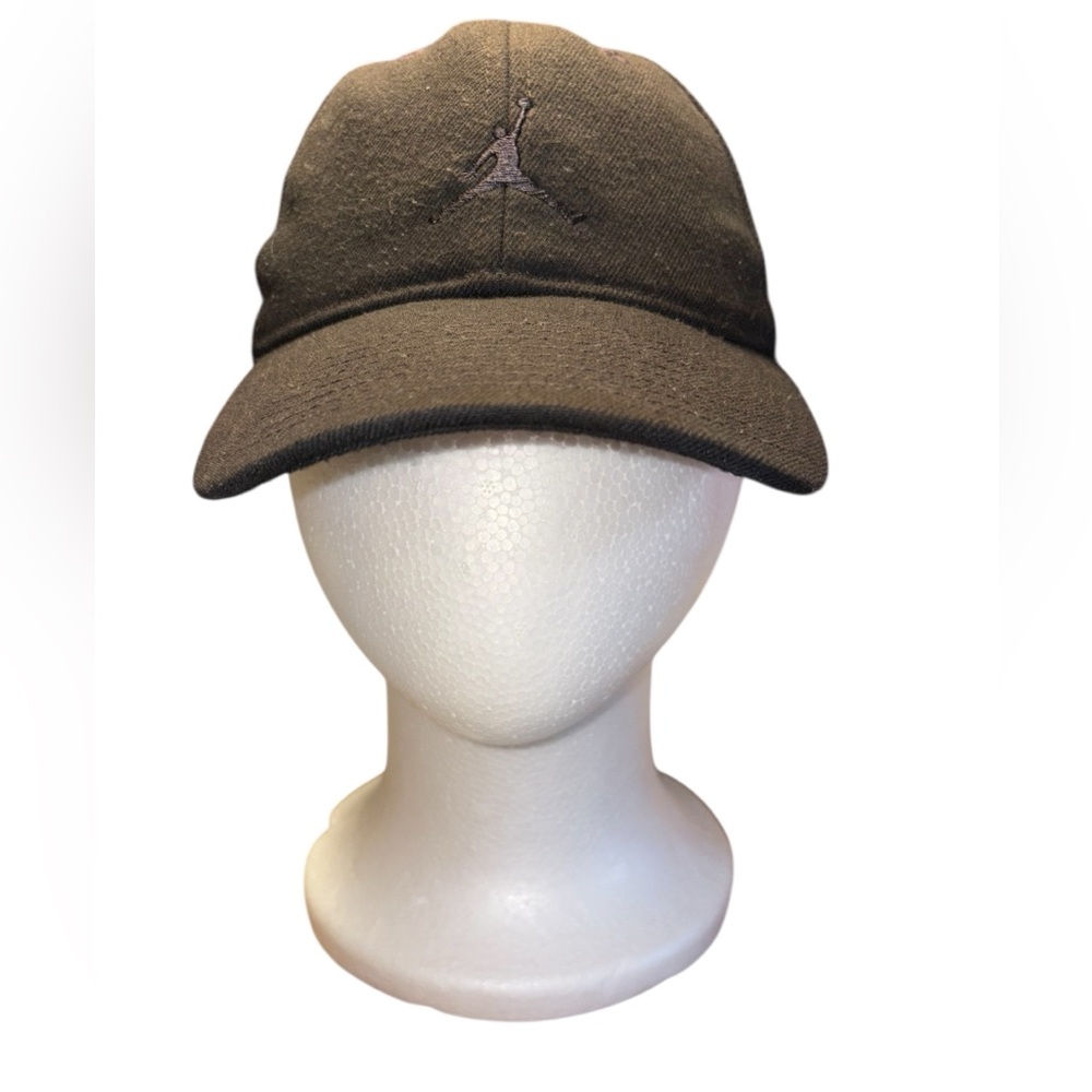Jordan‎ Youth Baseball Jumpman Cap Preowned Black Adjustable Hat